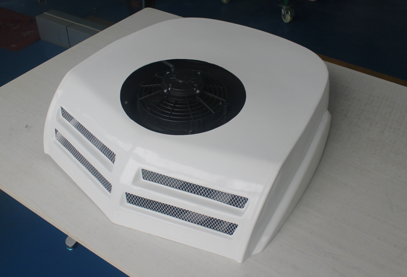 電動(dòng)汽車(chē)空調(diào)XLT20B